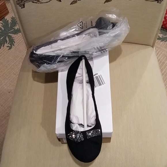 Jessica Simpson "Neverly" Black MicroSuede - 8.5M - Picture 2 of 5